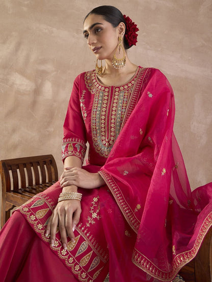 Ethnic Motifs Embroidered Round Neck Zari Kurta With Palazzos & Dupatta