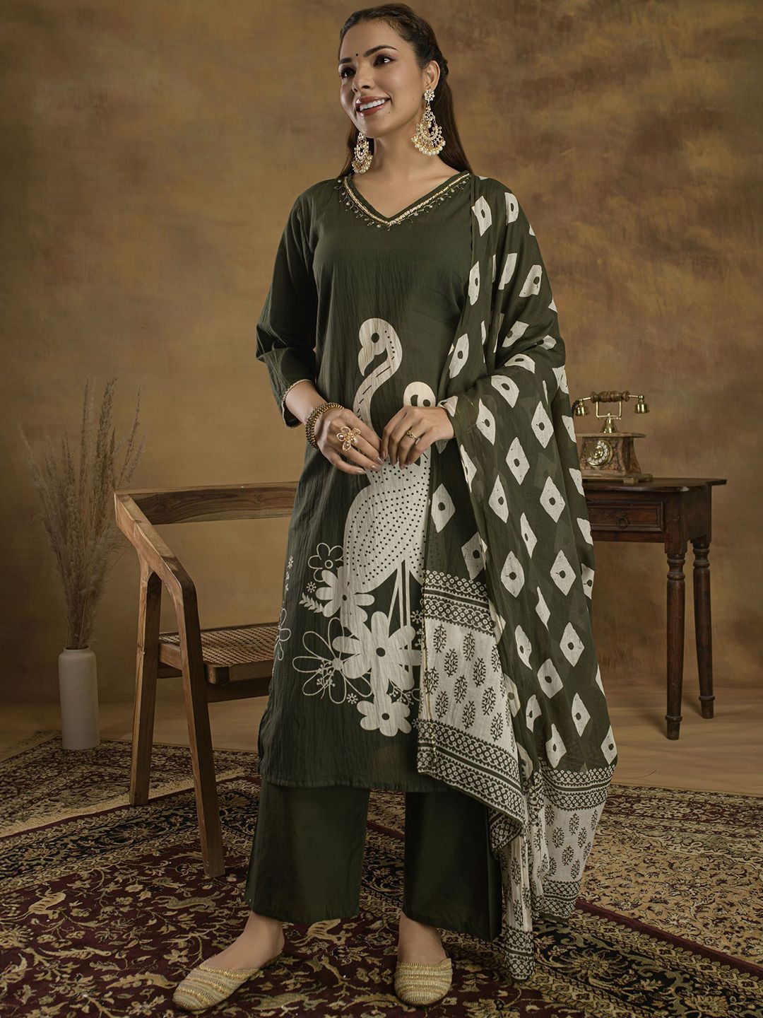 Indyancart SN Women's Ethnic Motifs Sequinned Pure Cotton Kurti with Trousers & Dupatta