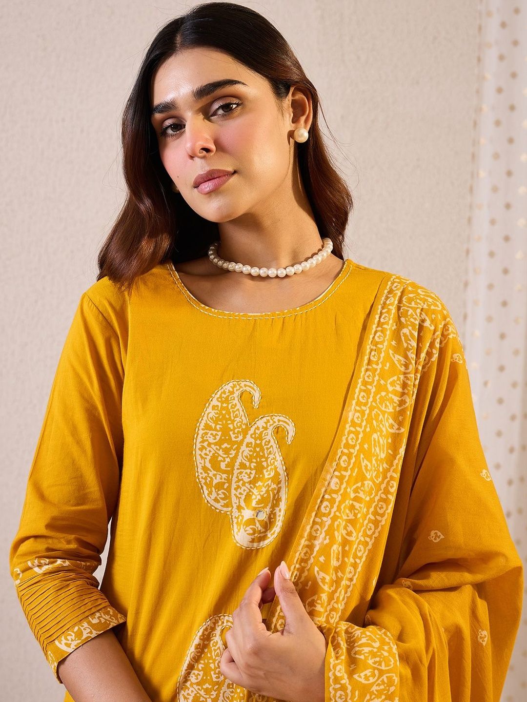 Women Paisley Printed Pure Cotton Kurta with Trouser & Dupatta