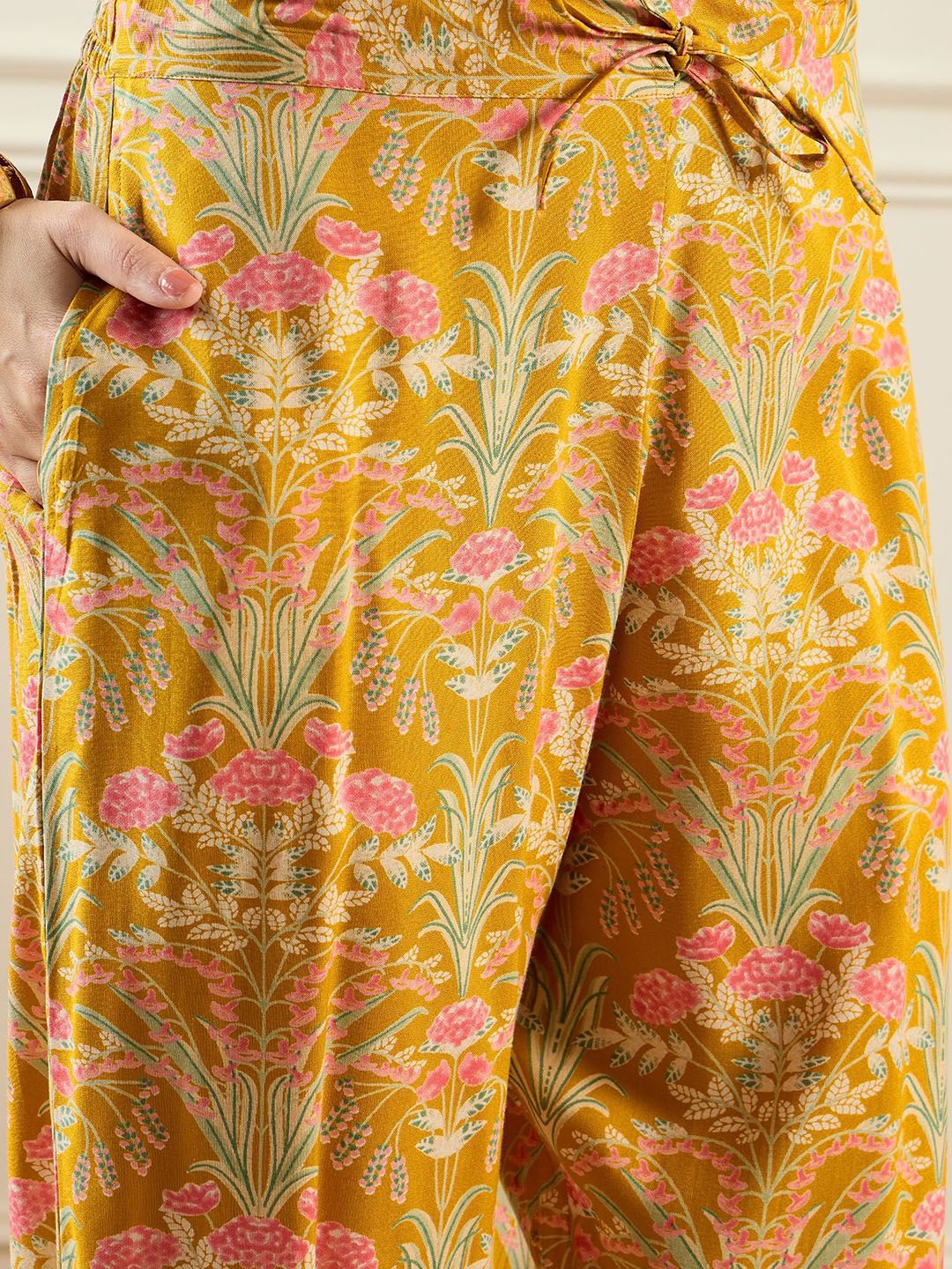 Dhiyona IE Floral Printed Shirt Collar Tunic & Trousers
