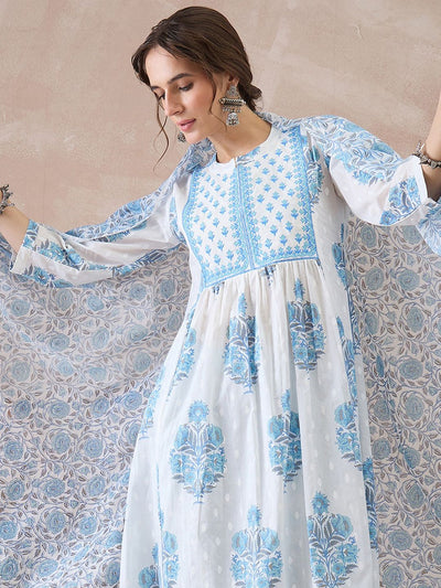 Indyancart IE Women Floral Printed Regular Thread Work Pure Cotton Kurta with Trousers & With Dupatta