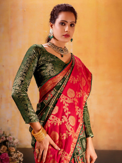 Women's Cotton Blend Green Woven Design Designer Saree With Blouse Piece
