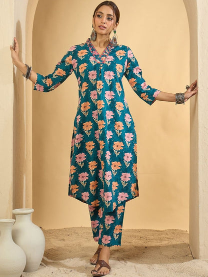 Women Floral Printed Regular Pure Cotton Kurta with Trousers