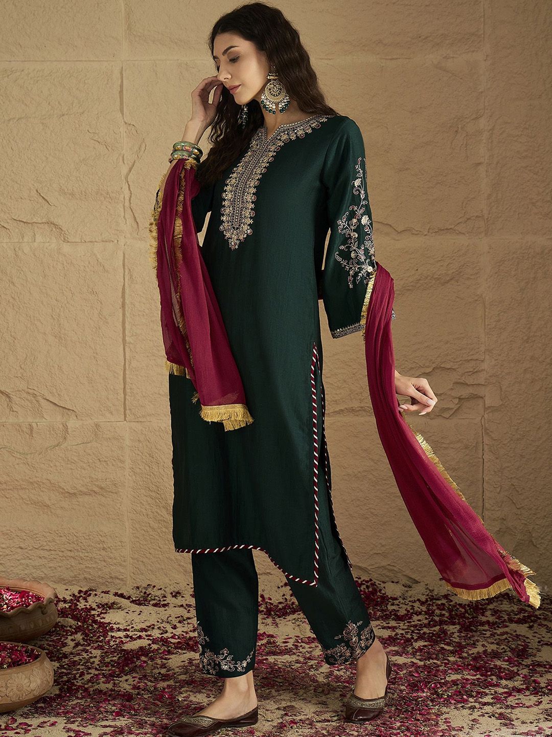 Indyancart VA Women'sFloral Yoke Design Straight Kurta With Trousers & Dupatta