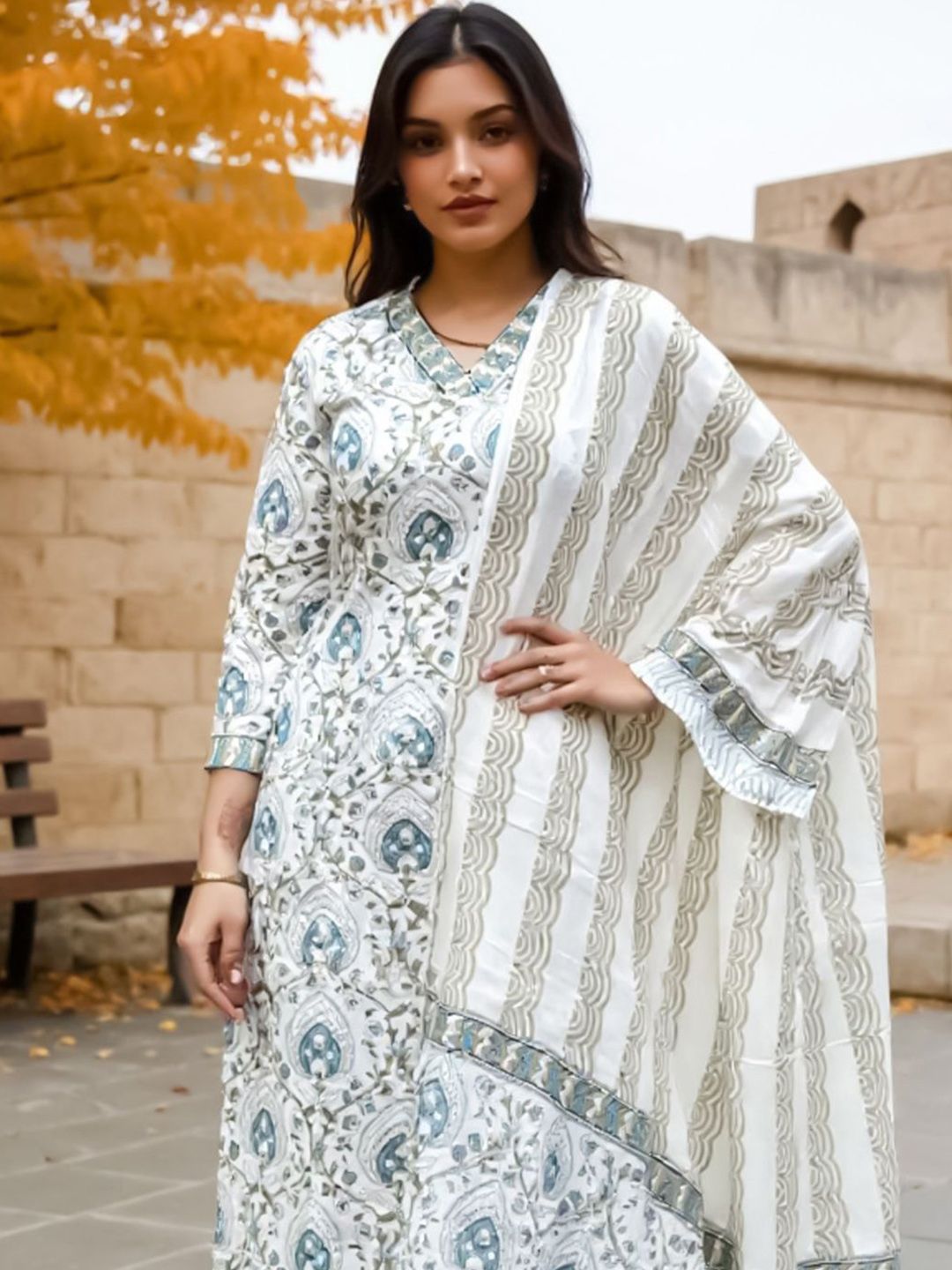 Women Ethnic Motifs Printed Cotton Kurta with Trousers & Dupatta