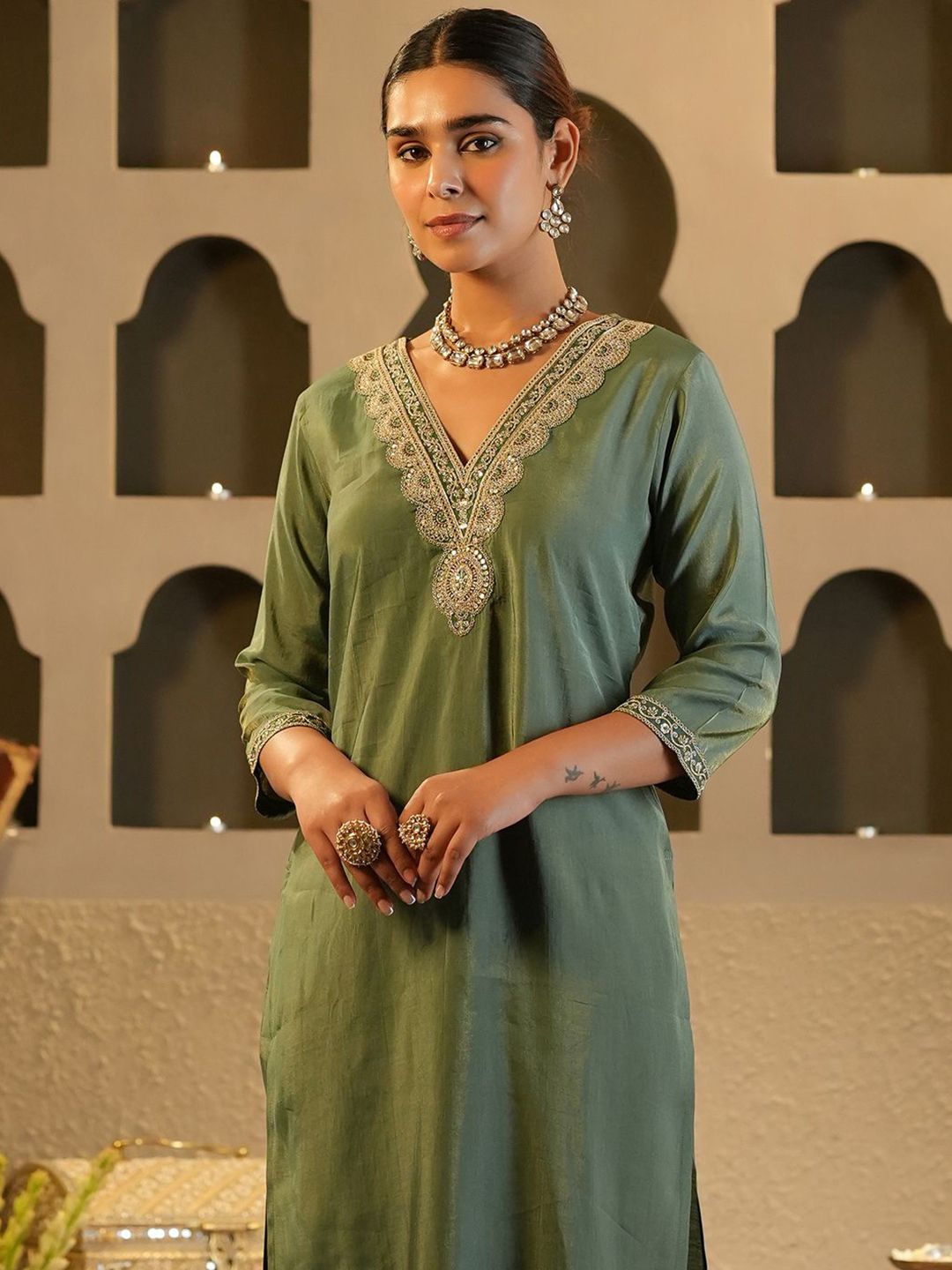 Women Woven Design Embroidered Kurta with Trousers
