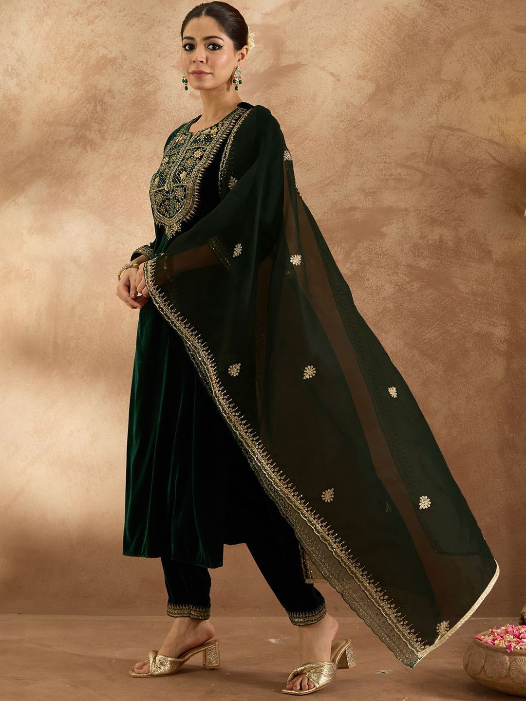 Indyancart IE Women Ethnic Motifs Embroidered Regular Velvet Kurta with Trousers & With Dupatta