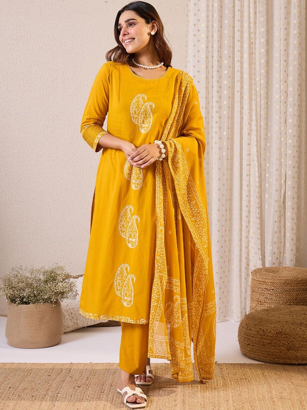 Paisley Printed Thread Work Pure Cotton Straight Kurta & Trousers With Dupatta