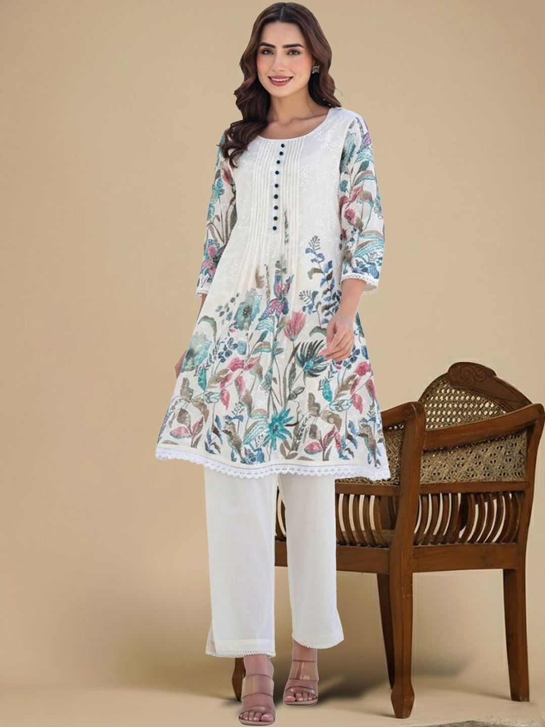 Women Floral Printed Pleated Thread Work Pure Cotton Kurta with Trousers