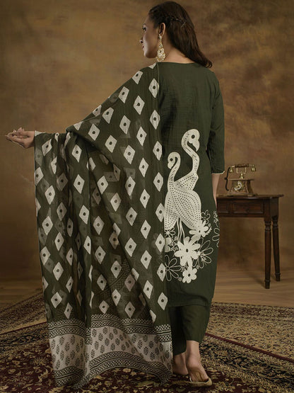 Indyancart SN Women's Ethnic Motifs Sequinned Pure Cotton Kurti with Trousers & Dupatta