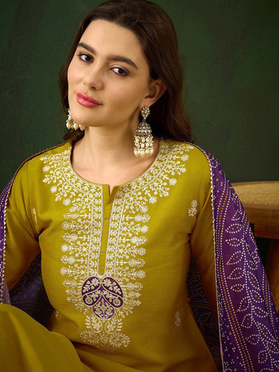 Indyancart SN Women's Floral Embroidered Straight Kurta With Trouser & Dupatta