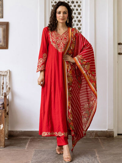 Indyancart IE Women Ethnic Motifs Embroidered Empire Kurta with Trousers & With Dupatta
