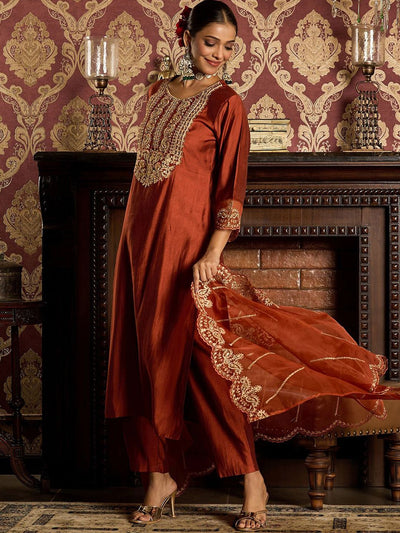 Indyancart IE Ethnic Motifs Embroidered Zari Liva Kurta With Trousers & Dupatta