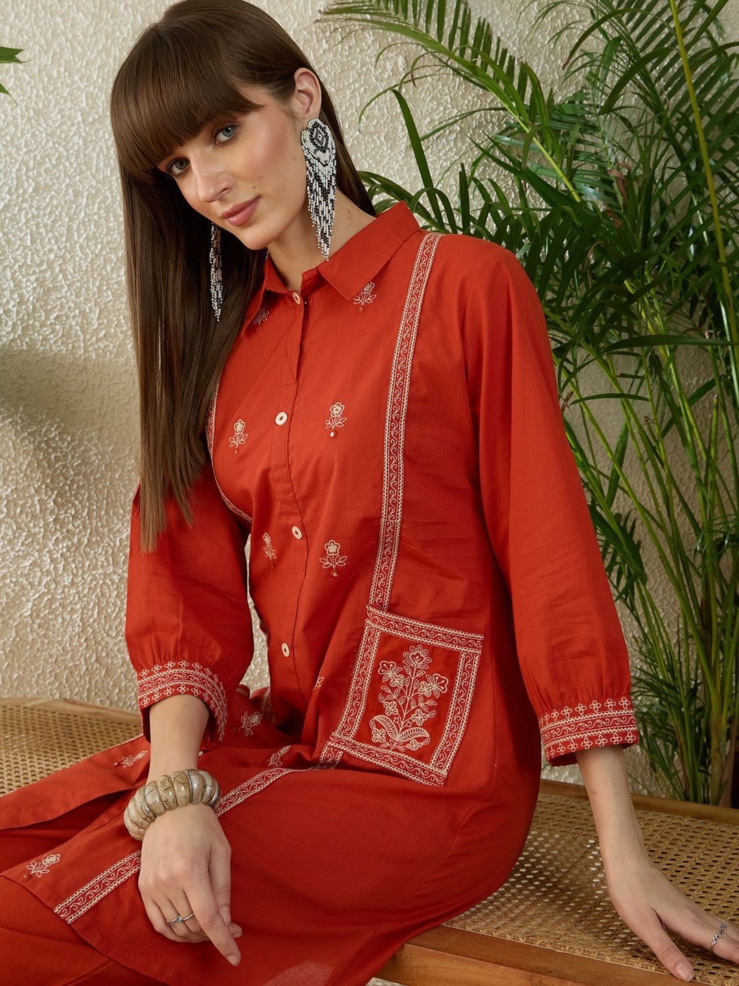 Ethnic Motifs Embroidered Thread Work Pure Cotton Kurta With Trouser