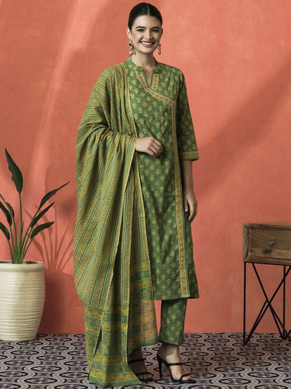Indyancart SN Women's Floral Printed Mandarin Collar Pure Cotton Straight Kurta With Trouser & Dupatta