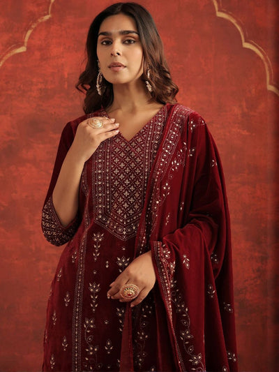 Dhiyona IE Women Ethnic Motifs Embroidered Kurta with Trousers & Dupatta