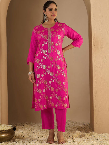 Floral Printed Straight Kurta With Trousers & Dupatta