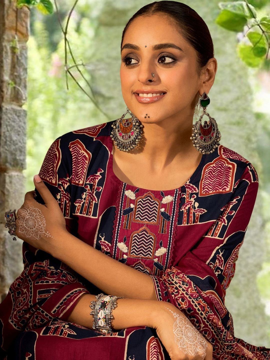 Women Ethnic Motifs Printed Regular Pure Cotton Kurta with Trousers & With Dupatta