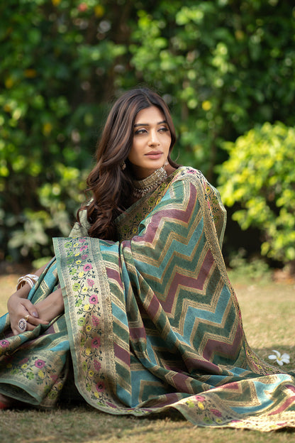 Dhiyona GR Women's Rangkat Pickle Green Leheriya Design Banarasi Organza Saree