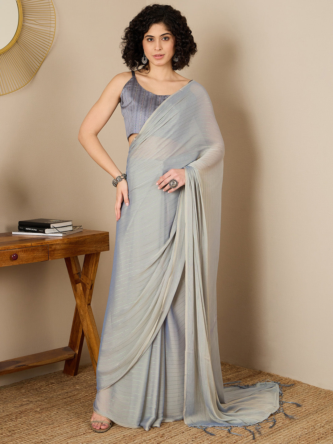 Women's Poly Georgette Grey Solid Ready to Wear With Blouse Piece