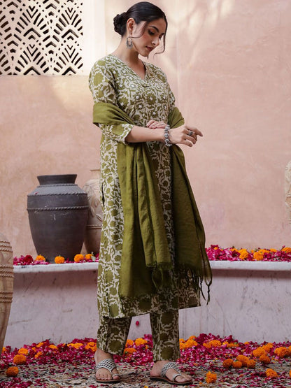Indyancart SN Women's Floral Printed Thread Work Pure Cotton Kurta with Trouser & Dupatta
