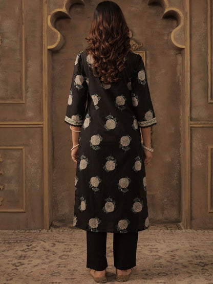 Women Floral Printed Sequinned Pure Cotton Kurta with Trousers & Dupatta