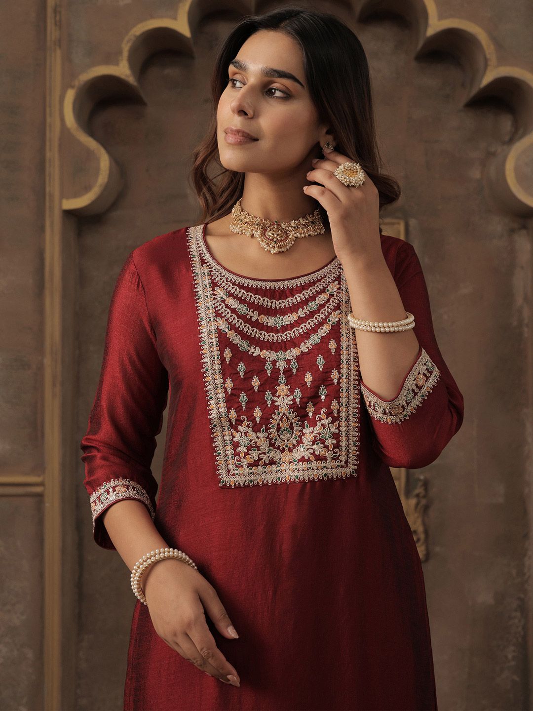Floral Yoke Design Thread Work Straight Kurta With Trousers