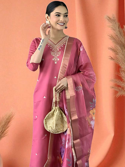 Indyancart SN Women's Embroidered Pure Cotton Straight Kurta With Pyjama & Dupatta