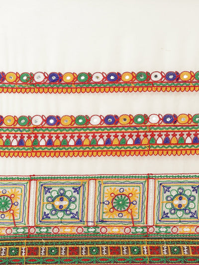 Indyancart RV Women's Georgette With heavy Kutchi Embroidered Work Saree ( KVD717 )