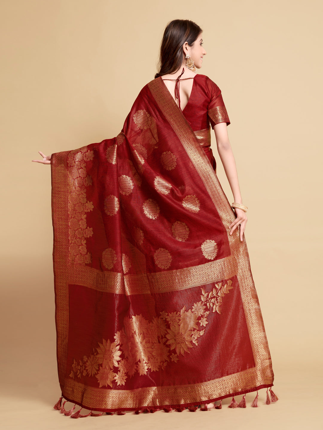 Indyancart GR Women's Satrangi Chilli Red Zari Woven Design Linen Saree