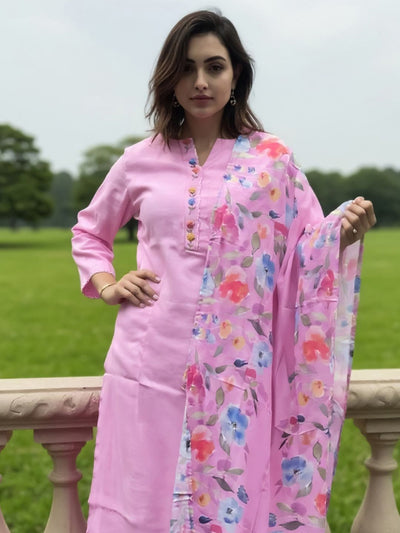 Indyancart IE Women's Floral Printed Mandarin Collar Kurta With Trousers & Dupatta