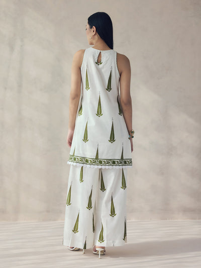 Indyancart FL Women's Off-White Printed Cotton Sleeveless Kurta Set