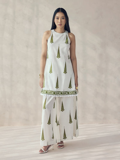 Indyancart FL Women's Off-White Printed Cotton Sleeveless Kurta Set