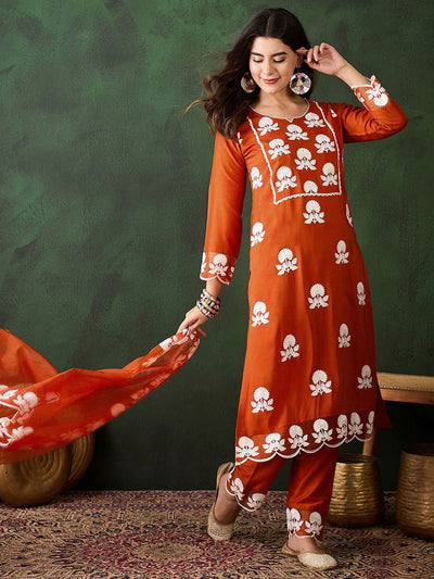 Indyancart SN Women's Embroidered Thread Work Notch Neck Straight Kurta & Trousers With Dupatta
