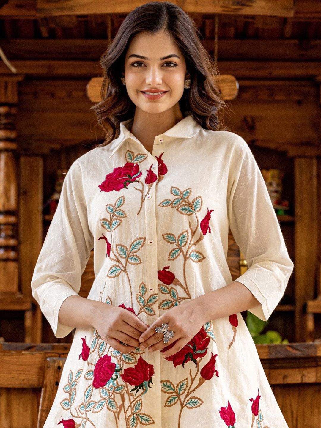 Indyancart IE Floral Embroidered Thread Work Pure Cotton Shirt with Trousers