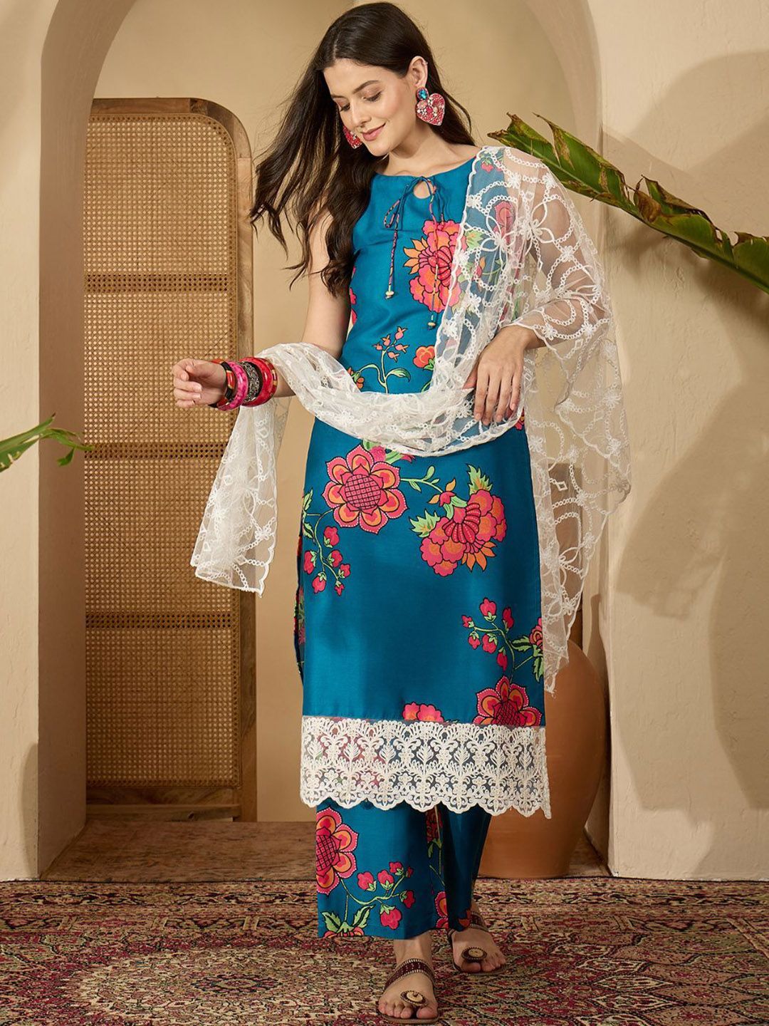 Indyancart SN Women's Floral Printed Straight Kurta & Palazzo With Dupatta