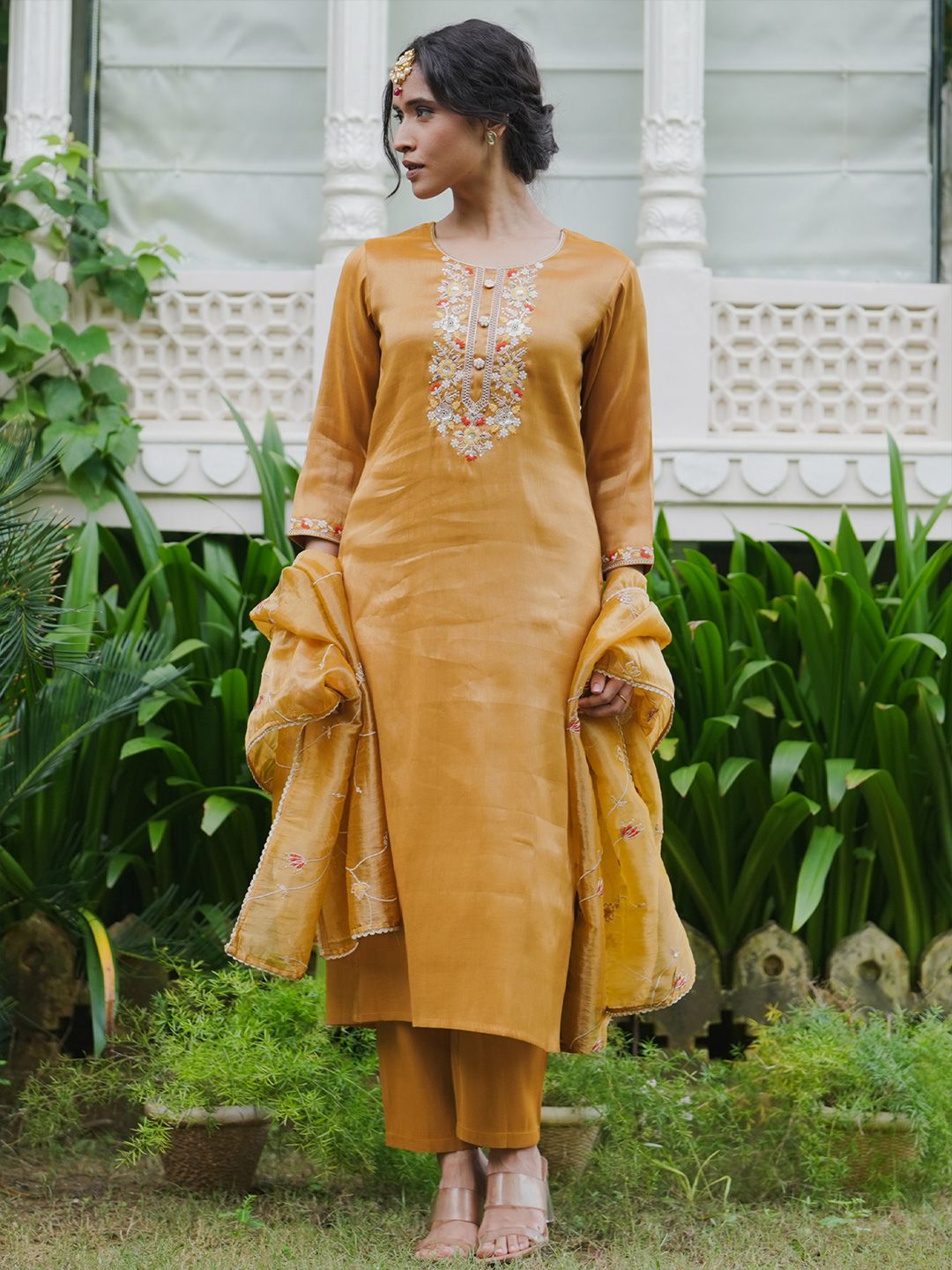 Ethnic Motifs Embroidered Straight Thread Work Kurta With Trouser & Dupatta
