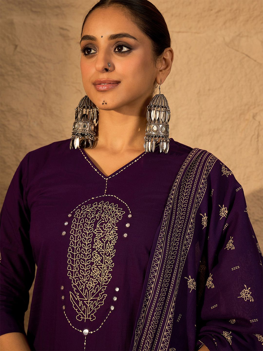 Women Floral Printed Mirror Work Pure Cotton Kurta with Trousers & Dupatta