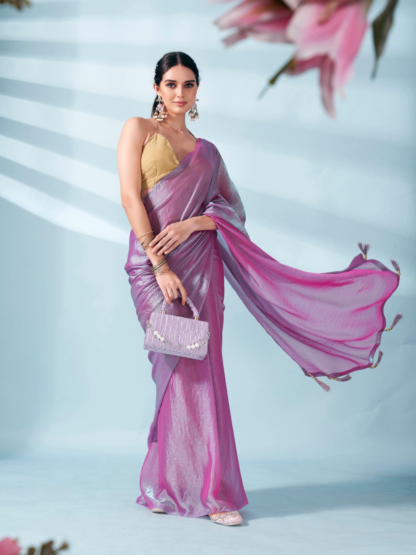 Dhiyona TI Women's Pink Two Tone Shimmer Chiffon Saree With Unstitched Blouse