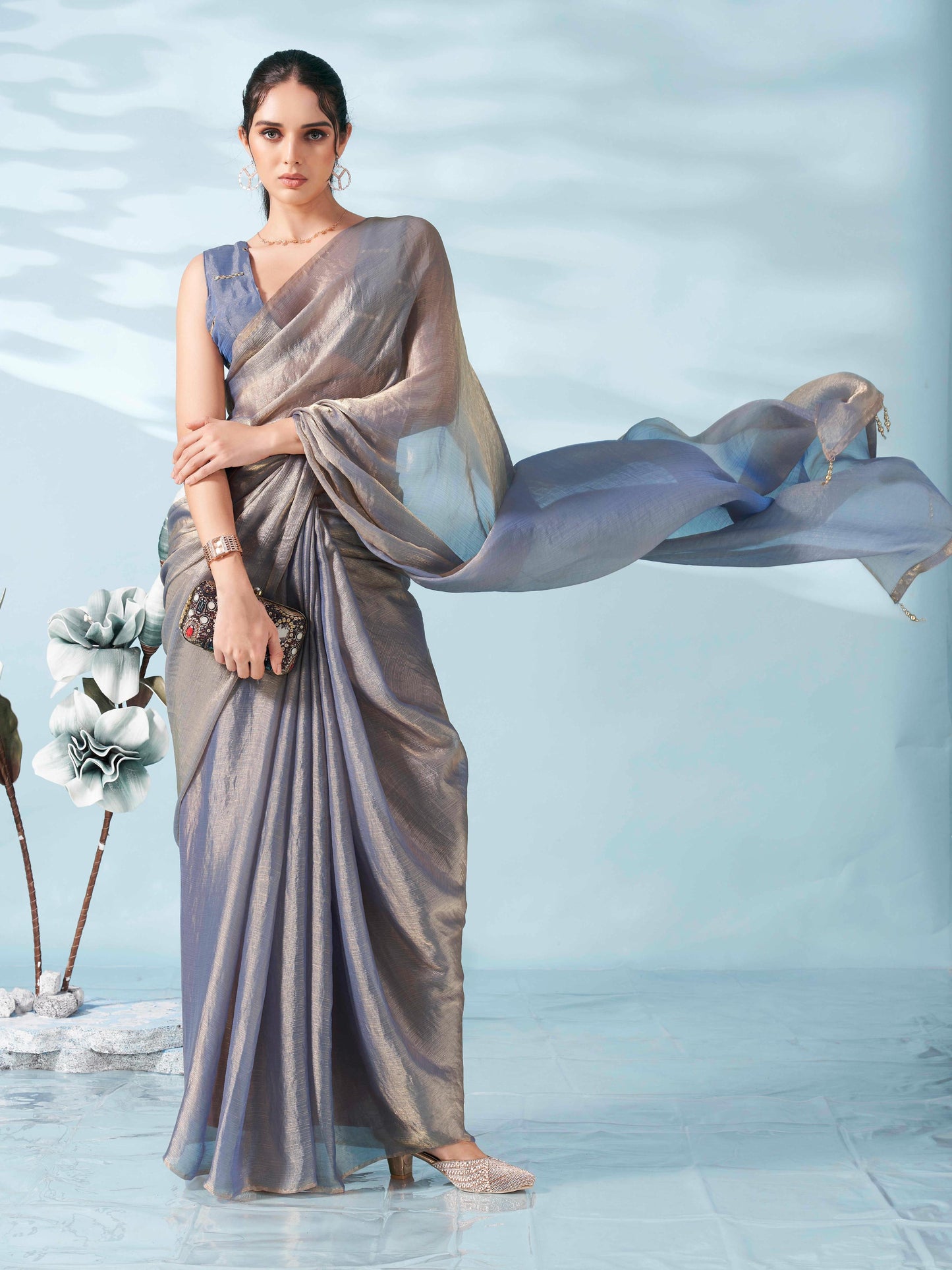 Dhiyona TI Women's Blue And Copper Colored Two Tone Chiffon Saree With Unstitched Blouse