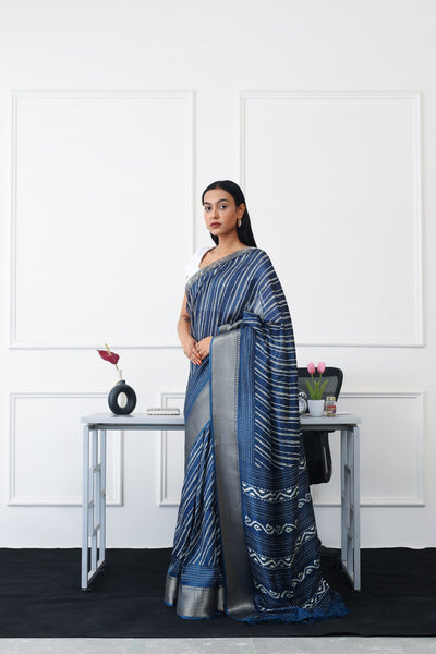Indyancart TI Women's Ready To Wear Blue Printed Saree with Unstitched Blouse