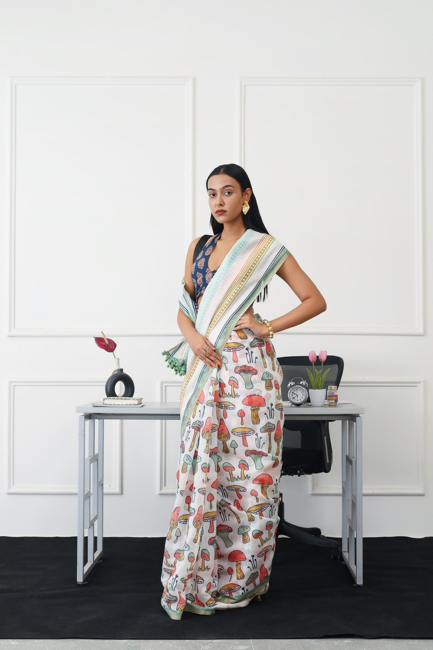Indyancart TI Women's Ready To Wear Multi Abstract Saree with Unstitched Blouse