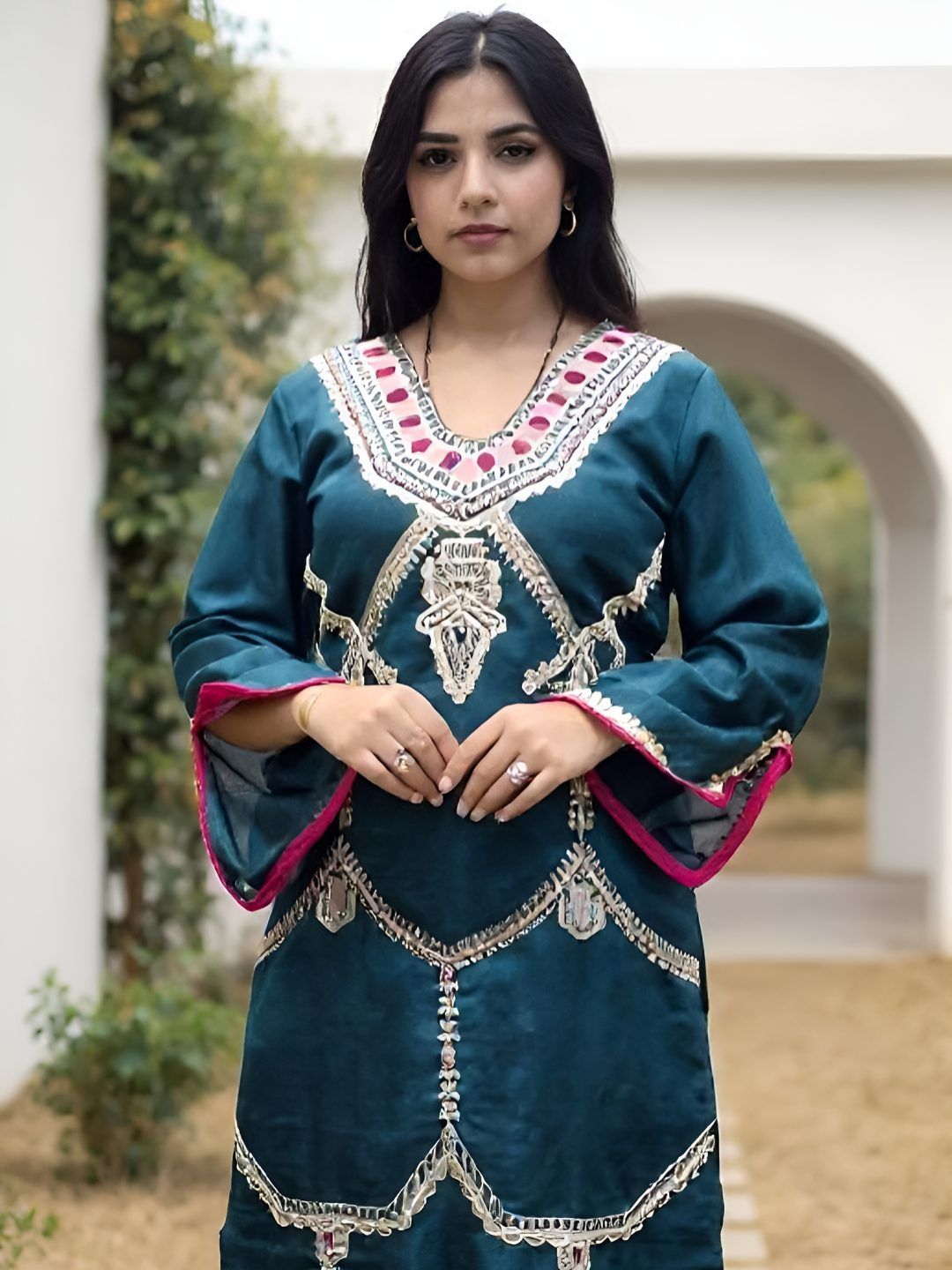 Ethnic Motifs Embroidered Straight Kurta With Trousers