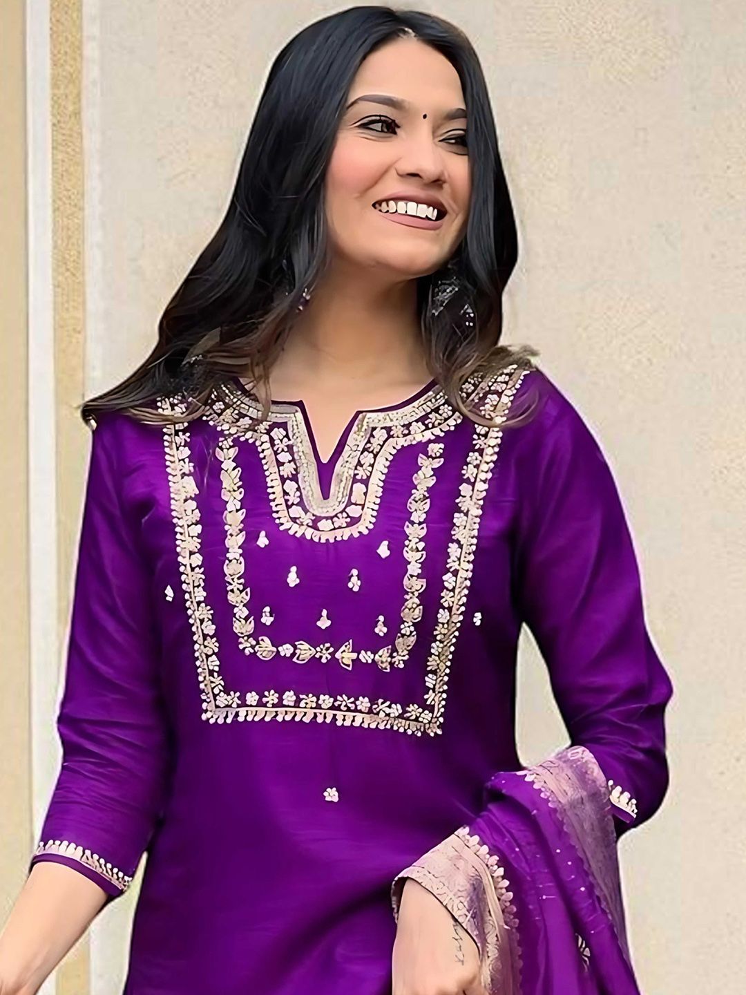Indyancart SN Women's Floral Embroidered Cotton Kurta with Trousers & Dupatta