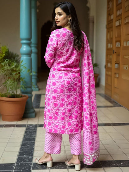 Women Floral Printed Cotton Kurta with Trousers & Dupatta