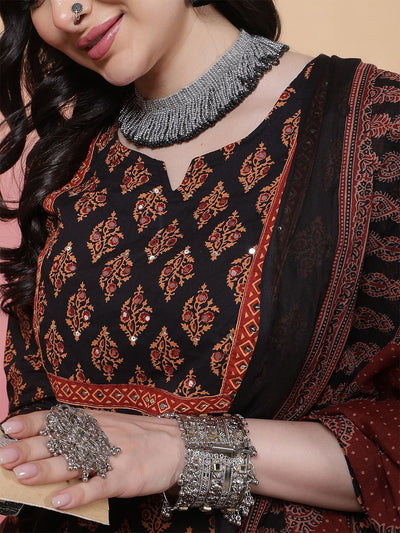 Indyancart SN Women's Hand Floral Printed Notch Neck Pure Cotton Straight Kurta With Trouser & Dupatta