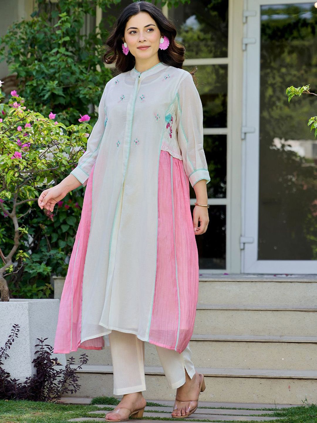 Ethnic Motifs Embroidered Layered Thread Work Pure Cotton Kurta With Trousers