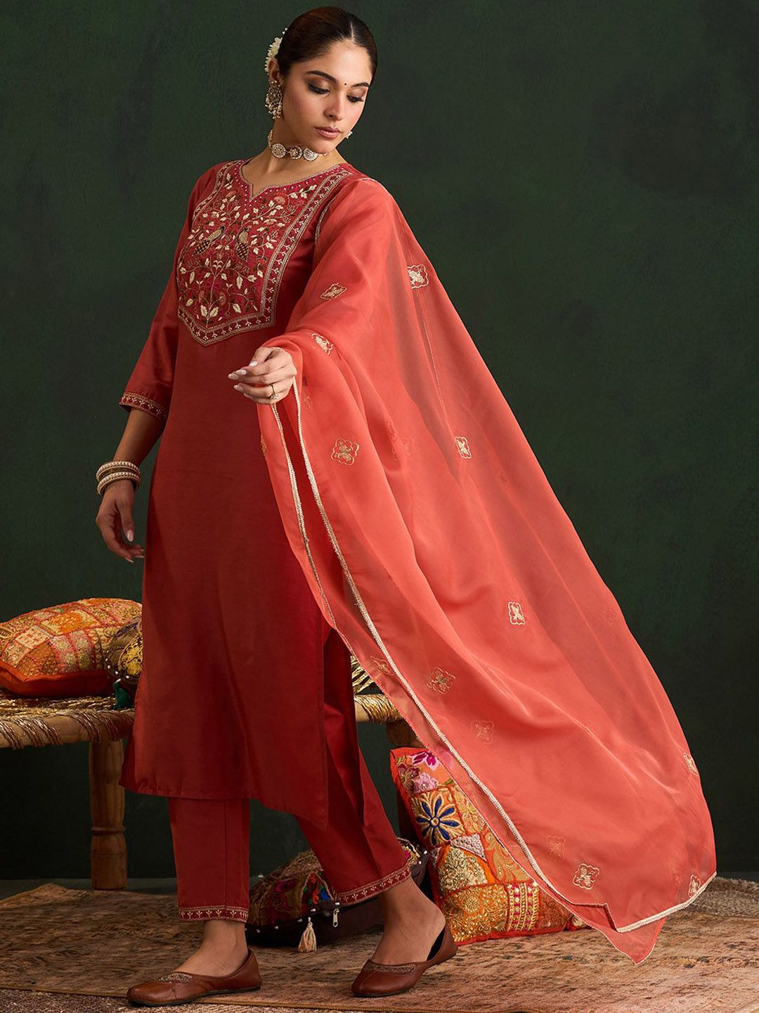 Indyancart IE Ethnic Motifs Embroidered Thread Work Straight Kurta With Trousers & Dupatta