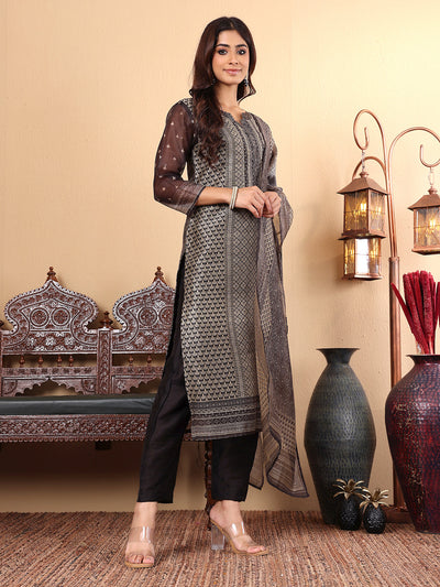 Indyancart VR Women's Chanderi Silk Geometric Printed Kurta Paired With Bottom And Dupatta