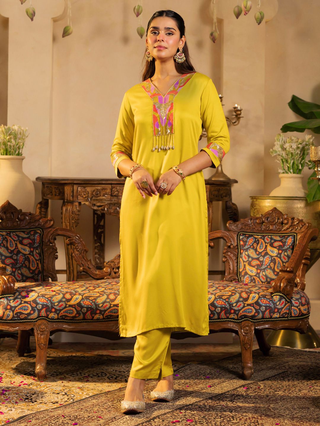 Women Ethnic Motifs Embroidered Regular Beads and Stones Straight Kurta Set